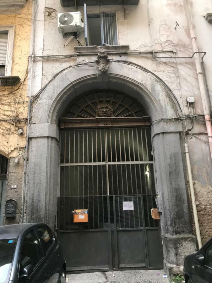 Nel Cuore Di Napoli Apartman Kültér fotó