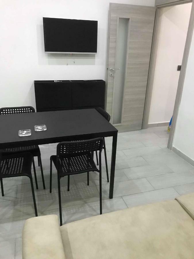 Nel Cuore Di Napoli Apartman Kültér fotó